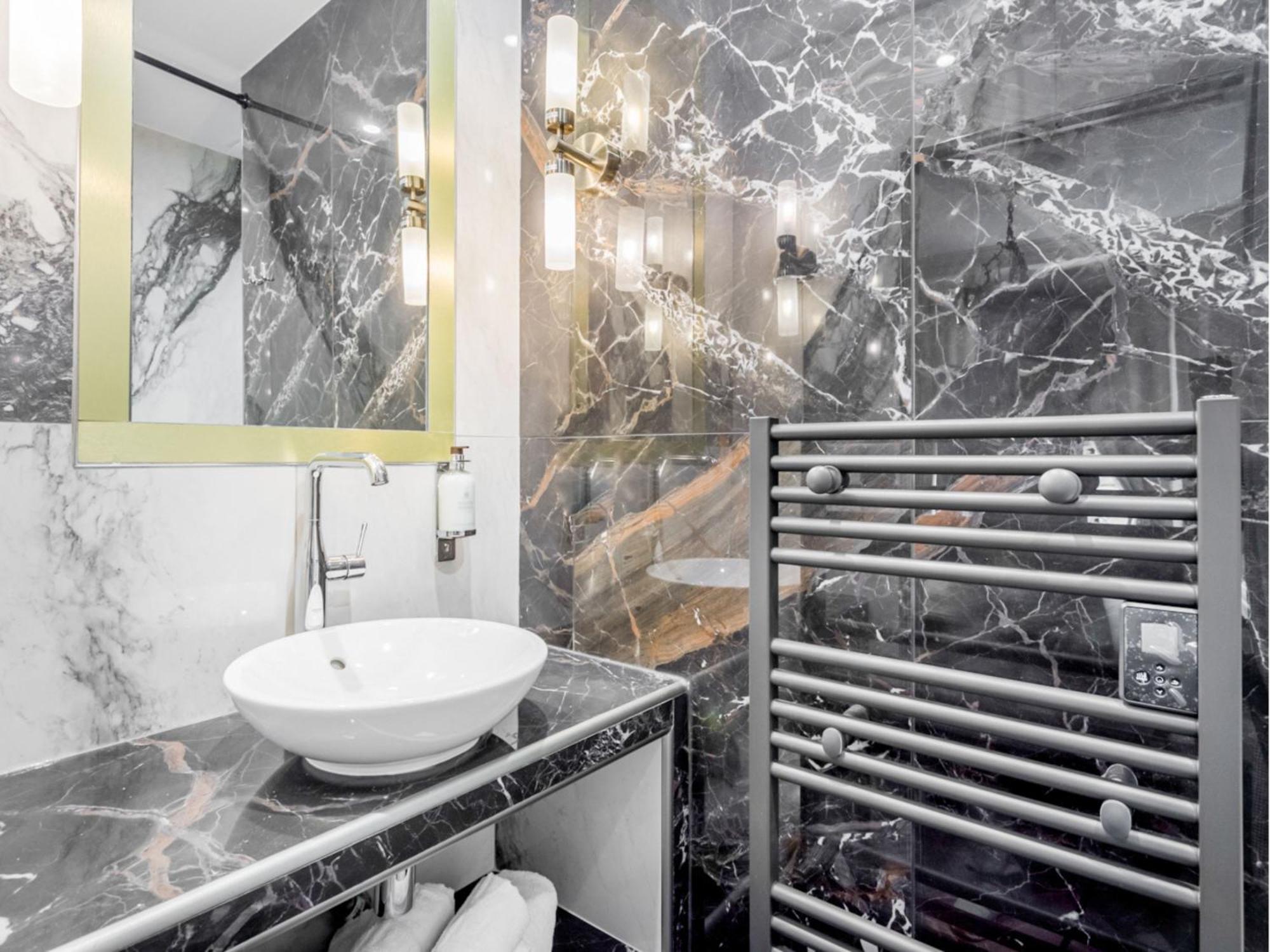 Merveil - Luxury Suite - Louvre - Aboukir VII Paris Bagian luar foto